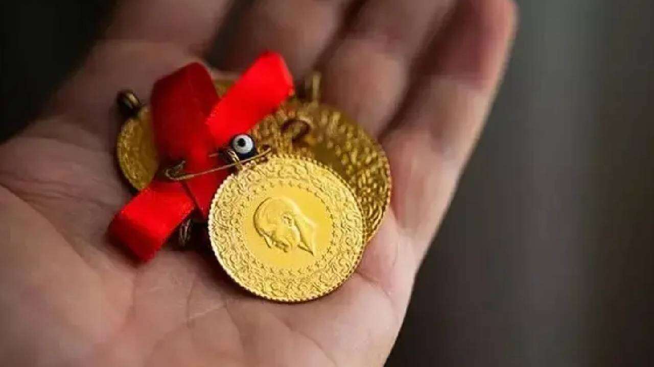 Altını olanlar dikkat! Uzman isim tarihi açıkça belirtti: Gram altın için rekor rakam 3